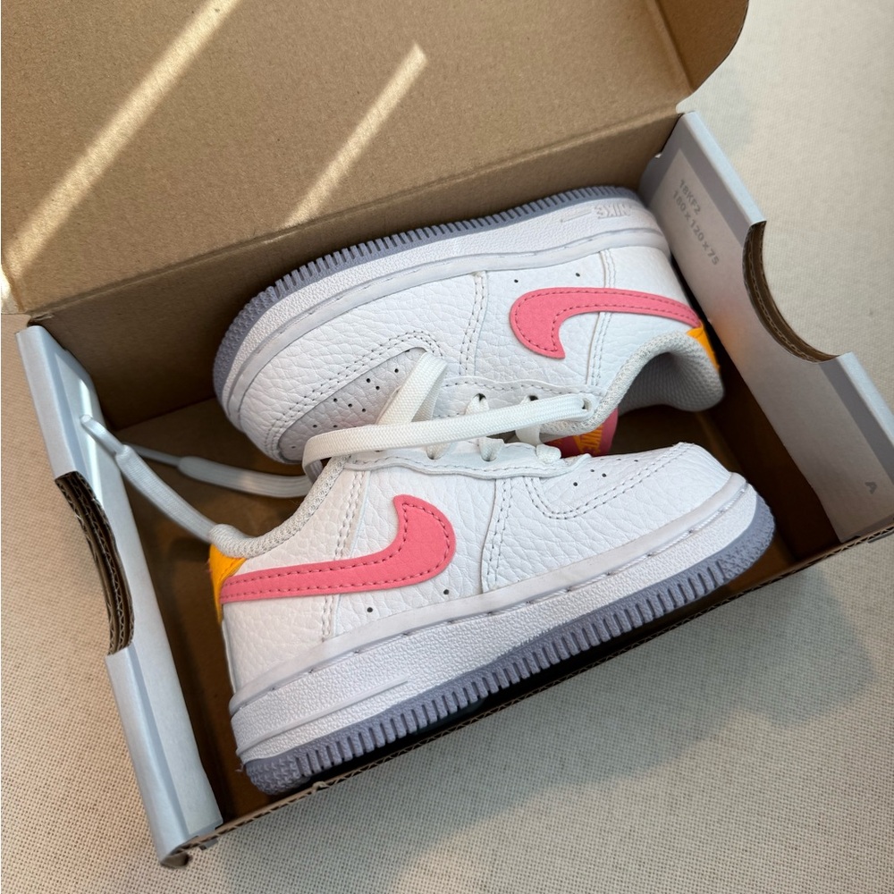 Toddler Nike force 1 low